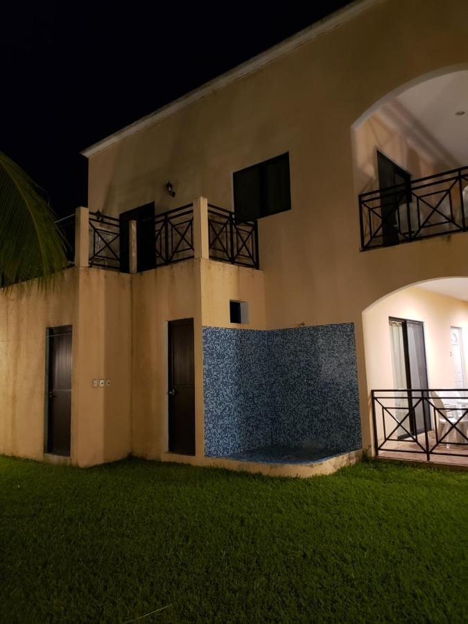 Coral Island Suites Косумель Экстерьер фото